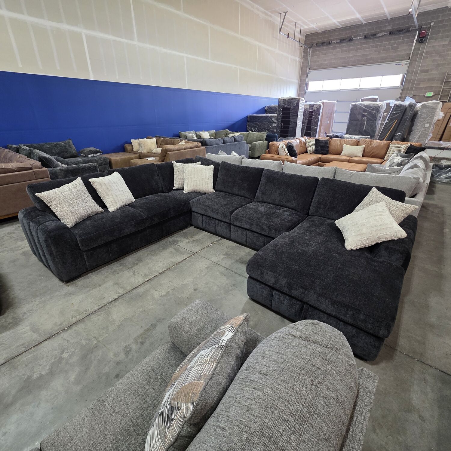 Living room furniture in stock at BoxDrop West Jordan 21