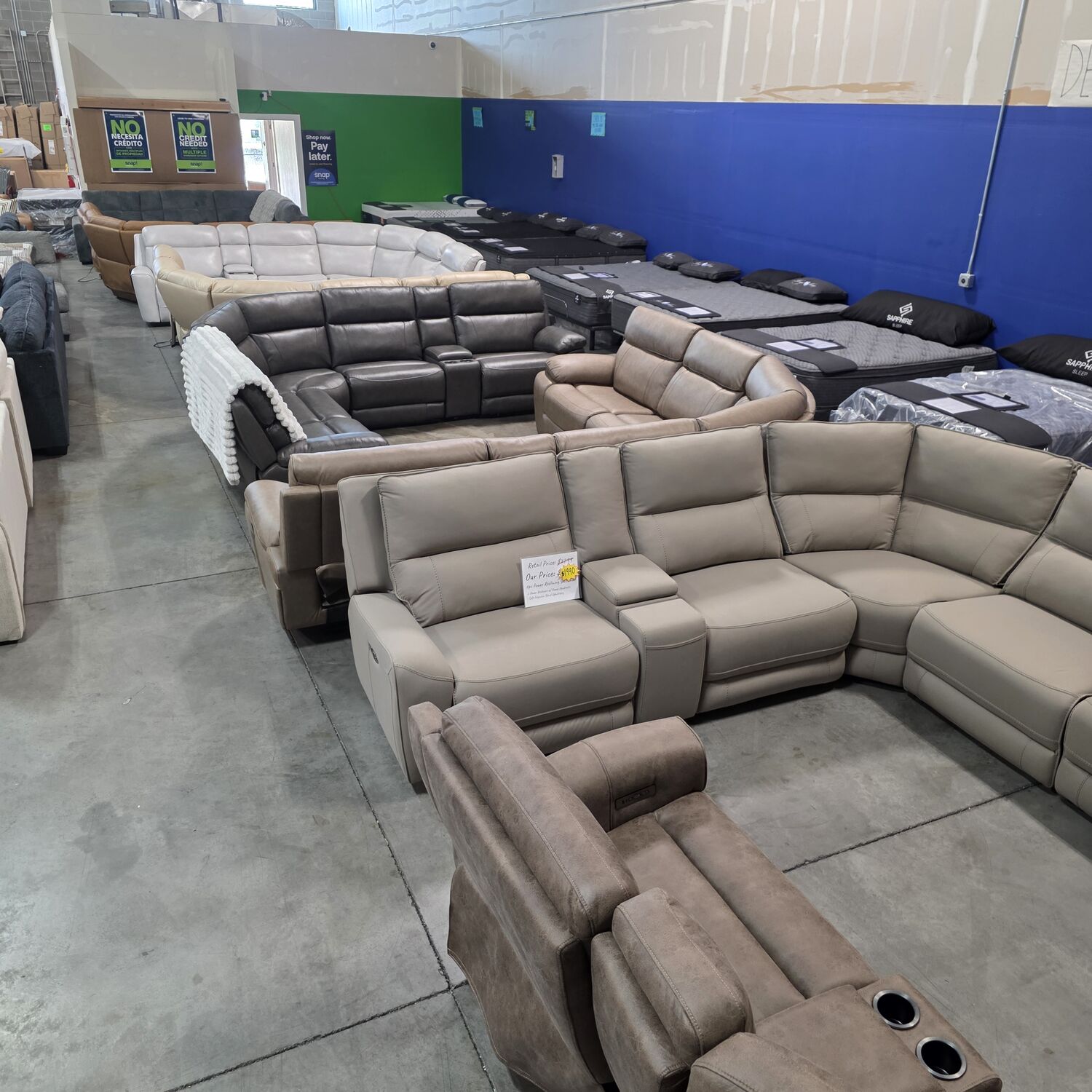 Living room furniture in stock at BoxDrop West Jordan 6