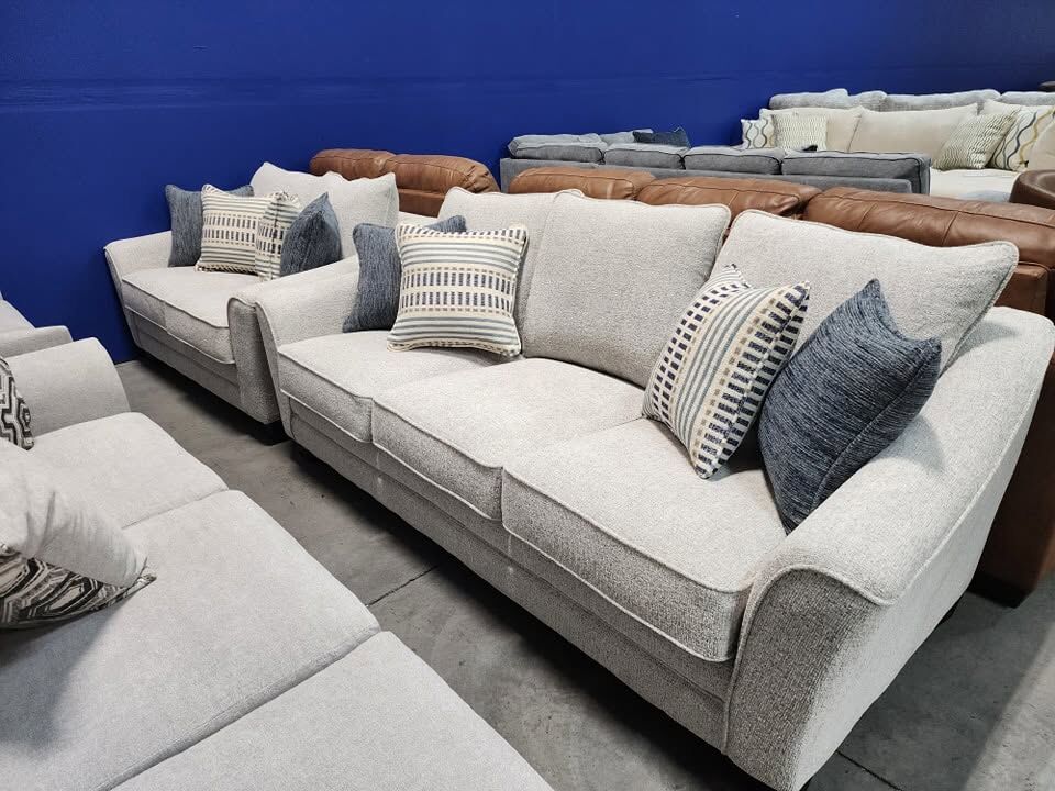 Living room furniture in stock at BoxDrop West Jordan 7